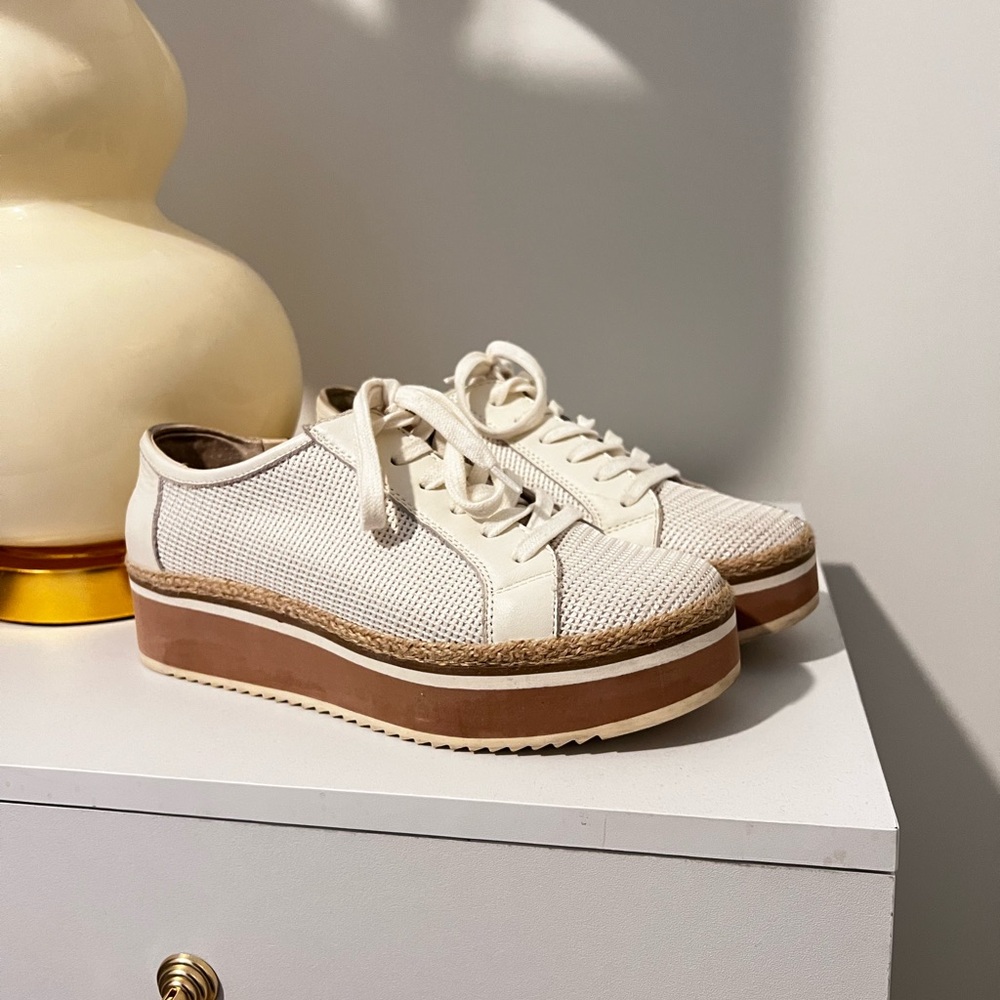 Dolce Vita Women's Telah Platform Sneakers